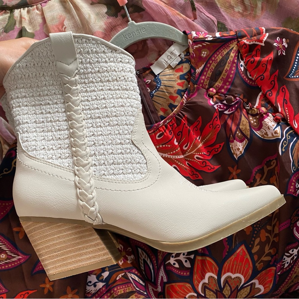 DOLCE VITA White Textured Ankle Cowboy Boots - Picture 9 of 14